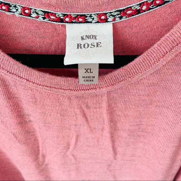 Knox Rose size L lace shoulder detail - Picture 3 of 12